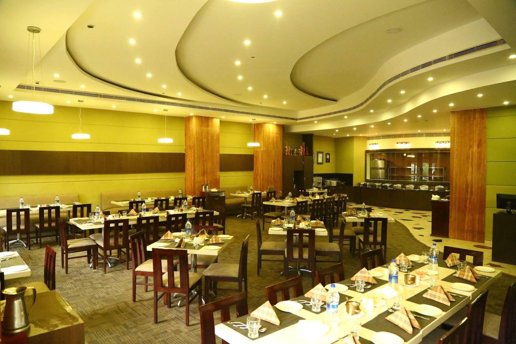 Regenta Central Deccan Chennai, Royapettah Dış mekan fotoğraf