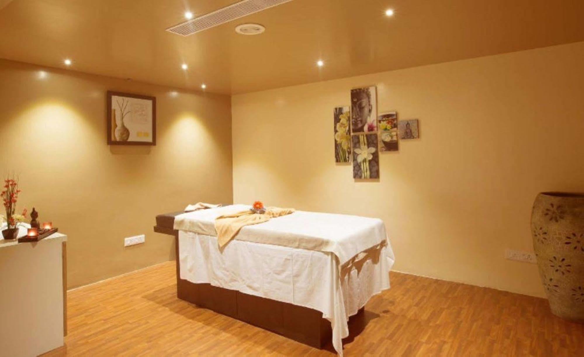 Regenta Central Deccan Chennai, Royapettah Dış mekan fotoğraf
